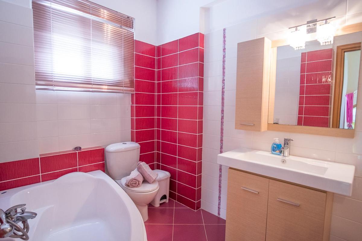 Ria Villa Preveza カラミツィ エクステリア 写真